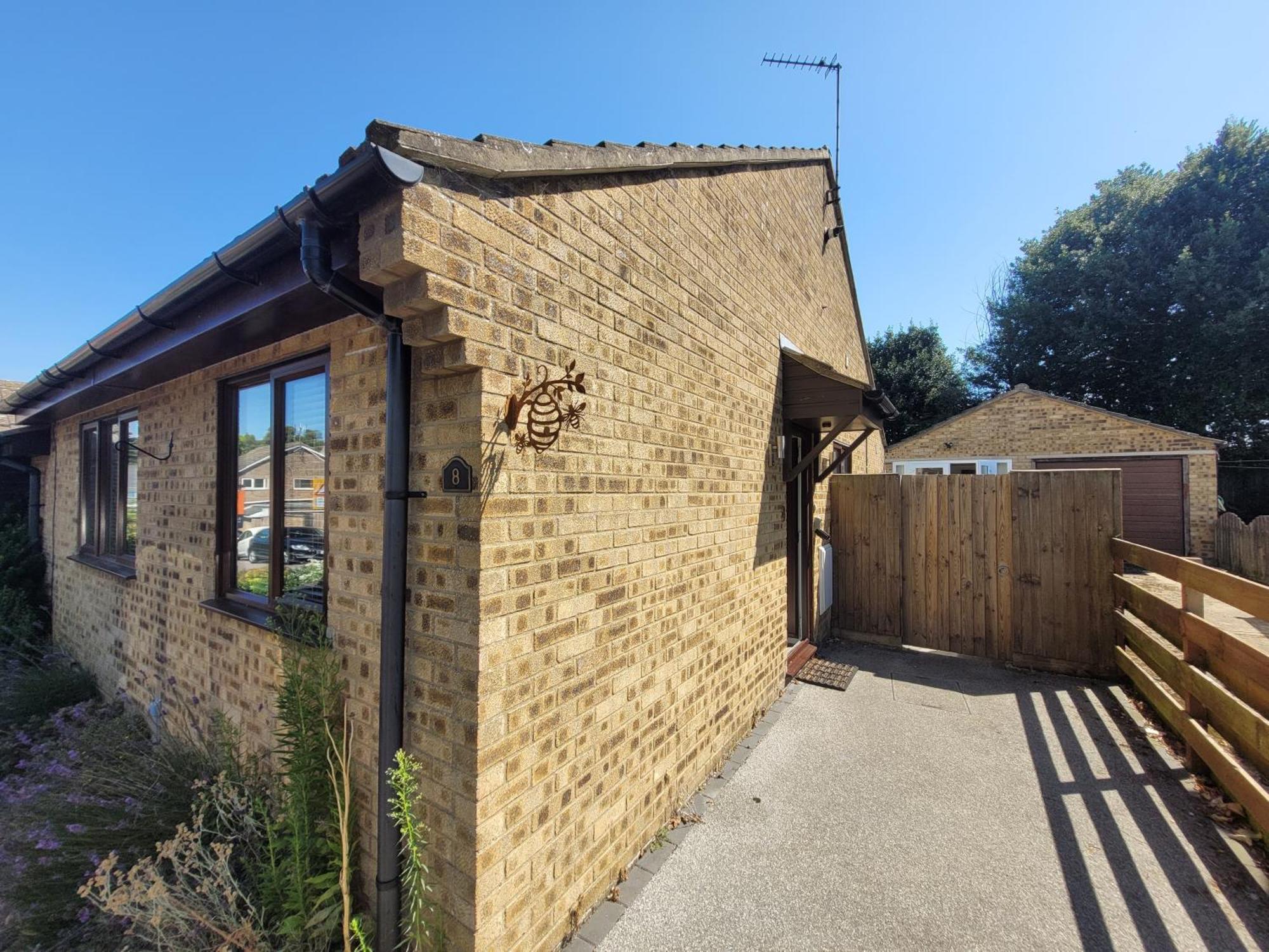 Bumblebee Bungalow - With Separate Office And Gaming Space By Catchpole Stays Colchester Exterior foto